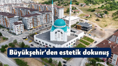 Derince Ahmet Yesevi Camii çevresi, Büyükşehir Belediyesi’nin estetik dokunuşuyla yeşil