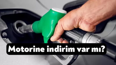 Brent petrol ve döviz kurunda yaşanan gelişmeler akaryakıt fiyatlarını etkiliyor.