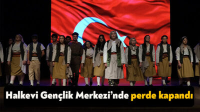 Büyükşehir’in Kocaelili gençlere armağanı olan Halkevi Gençlik Merkezi’nde dönem sonuna