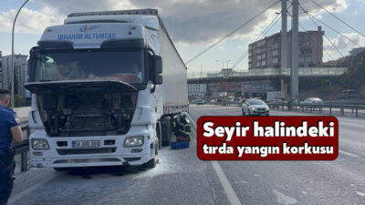 Kocaeli’nin Gebze ilçesinde seyir halindeyken motor kısmından alev alan tırda