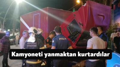 Kocaeli'nin Karamürsel ilçesinde park halindeki kamyonetin motorundan yükselen dumanlar, çevredekilerin
