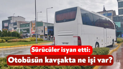 Kartepe’deki dönel kavşak içerisine araç sürücülerinin hatalı park etmesine vatandaşlar