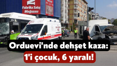 Kocaeli D100 yan yolda dondurma yüklü kamyonetle, yolcu otobüsünün kavşakta