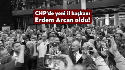 CHP Kocaeli İl Kongresi'nde mevcut il başkanı Bülent Sarı ile