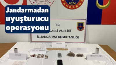 Kocaeli'nin Gebze ilçesinde bir adrese yapılan operasyonda 737 uyuşturucu hap