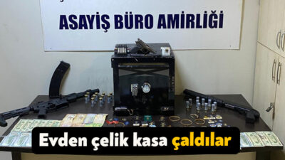 Kocaeli’de bir evden içinde yüklü miktarda para ve ziynet eşyası