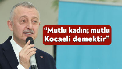 Kocaeli Büyükşehir Belediye Başkanı Tahir Büyükakın, “İlham Veren Kadınlar Buluşması”nda
