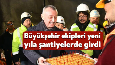 Kocaeli Büyükşehir ekipleri, 2025'in son saatlerinde de sahada görev yaparken,