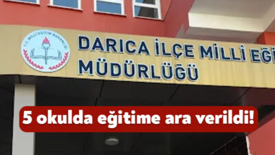 Kocaeli'nin Darıca ilçesinde etkili olan fırtına nedeniyle çatısı hasar gören