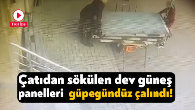 Gebze'nin Köşklü Çeşme Mahallesi'nde fırtınadan dolayı çatıdan sökülen ve bina