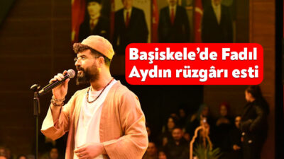 Başiskele Belediyesi tarafından düzenlenen konserde sahne alan Fadıl Aydın, güçlü