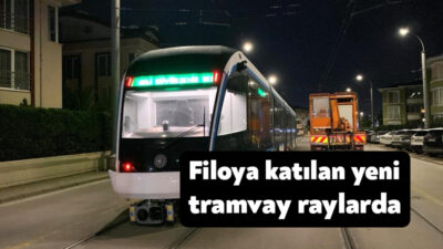 Kocaeli’de filoya katılan yeni nesil tramvaylardan dördüncüsü raylara indi. Yüzde