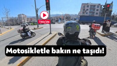 Karamürsel’de bir motosiklet sürücüsü araca koyduğu un çuvalıyla seyahat etti.