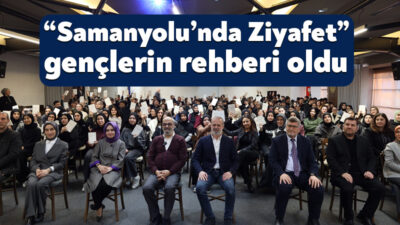 Kocaeli Büyükşehir Belediyesi’nin düzenlediği “Samanyolu’nda Ziyafet” isimli okuma programına gençler