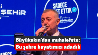Kocaeli Büyükşehir Belediye Başkanı Tahir Büyükakın, bugün Kocaeli Kongre Merkezi’nde