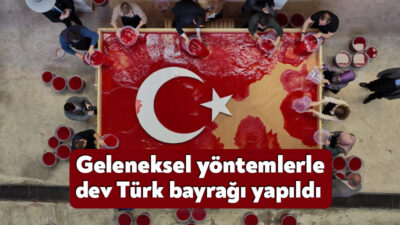 Kocaeli’de Türk Kağıtçılık Günü kapsamında düzenlenen etkinliklerde, geleneksel yöntemlerle kağıttan