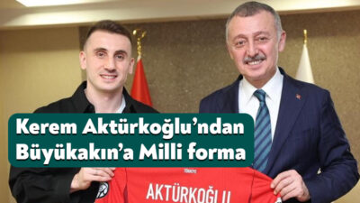 Kocaeli Büyükşehir Belediye Başkanı Tahir Büyükakın; Türkiye A Milli Futbol