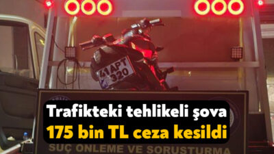 Kocaeli'nin İzmit ilçesinde akrobatik hareketlerle trafiği tehlikeye atan motosiklet sürücüsüne