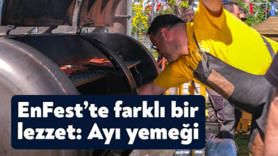 Kocaeli Büyükşehir Belediyesi’nin Milli İrade Meydanı’nda gerçekleştirdiği EnFest, birbirinden keyifli