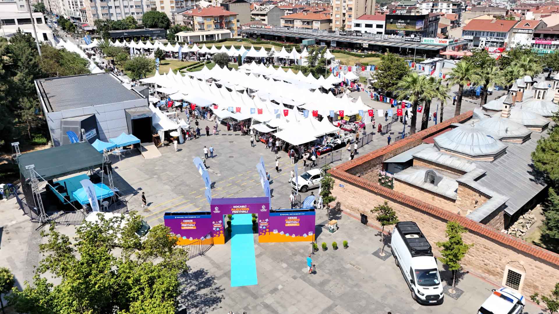4.Gebze Alisveris Festivaline renkli acilis 1
