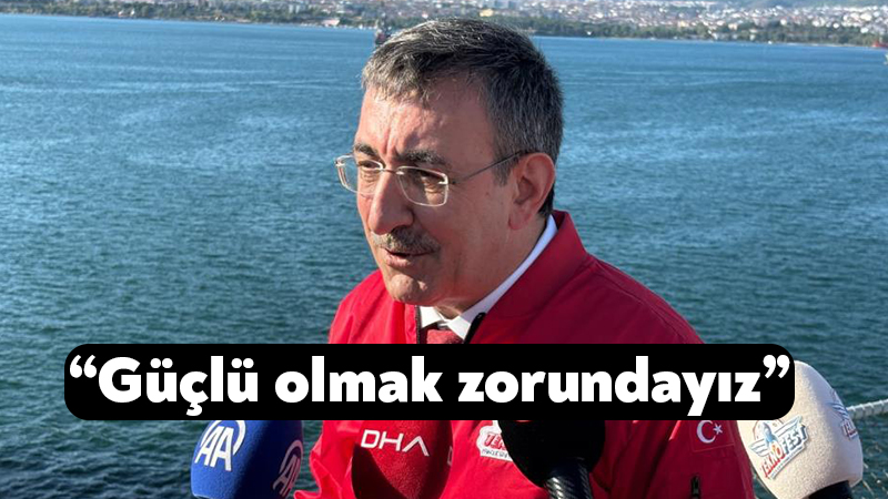 Cevdet Yılmaz: Güçlü olmak zorundayız Cumhurbaşkanı Yardımcısı Cevdet Yılmaz, Kocaeli'de düzenlenen TEKNOFEST Mavi Vatan programında,