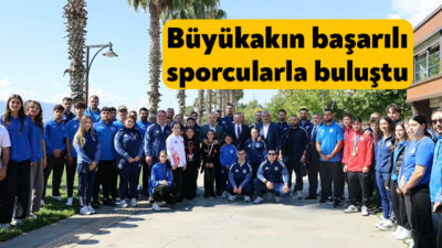 Kocaeli Büyükşehir Belediye Başkanı Tahir Büyükakın, ulusal ve uluslararası şampiyonalarda