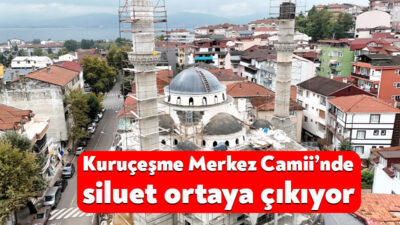 Kocaeli Büyükşehir Belediyesi’nin yeniden inşa ettiği Kuruçeşme Merkez Camii’nde çalışmalar