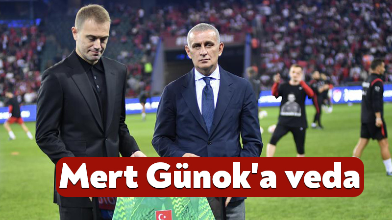 Mert Günok’a veda Milli takım kariyerini noktalayan Fenerbahçeli kaleci Mert Günok'a, Fransa-Türkiye milli